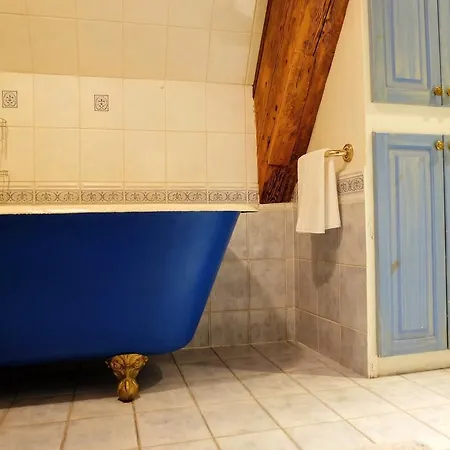 Апартаменты Dream - 3 Bedroom Old Town Penthouse With Sauna